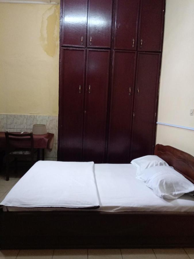 Hotel Bali Beau Sejour Douala Exterior foto